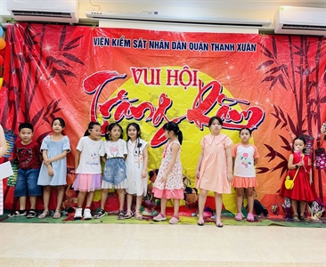 Viện KSND quận Thanh Xuân tổ chức “Vui hội trăng rằm” vui Tết Trung thu